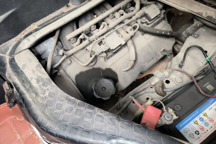 Used CHANGAN KAICHENG Star 9 2015 1.5L Base Version 4G15S Engine Bay Left