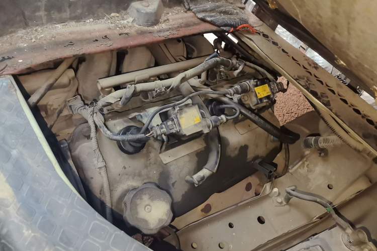 Used CHANGAN KAICHENG Star 9 2015 1.5L Base Version 4G15S Engine Bay Right