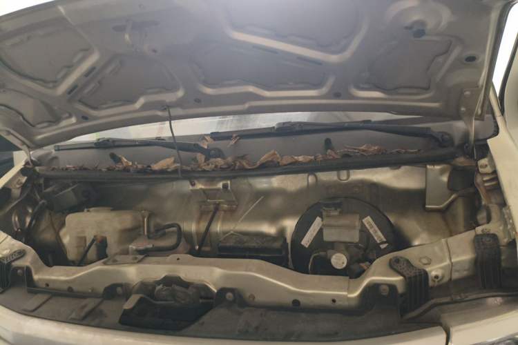 Used CHANGAN KAICHENG Star 9 2015 1.5L Base Version 4G15S Engine Bay Right