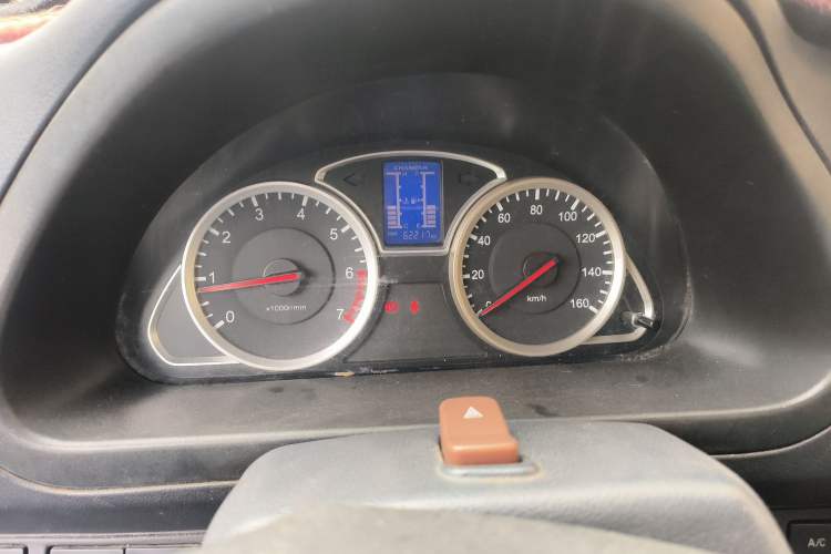 Used CHANGAN KAICHENG Star 9 2015 1.5L Base Version 4G15S Instrument Cluster