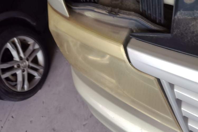 Used CHANGAN KAICHENG Star 9 2015 1.5L Base Version 4G15S Right Front Headlight