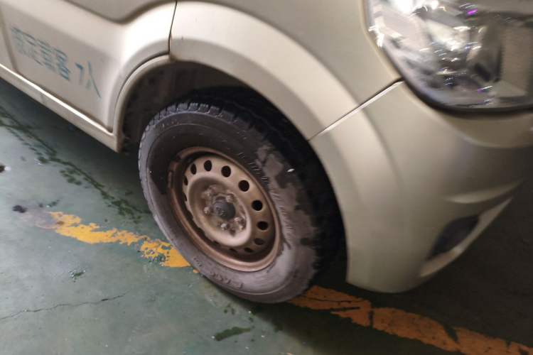 Used CHANGAN KAICHENG Star 9 2015 1.5L Base Version 4G15S Right Front Wheel Hub