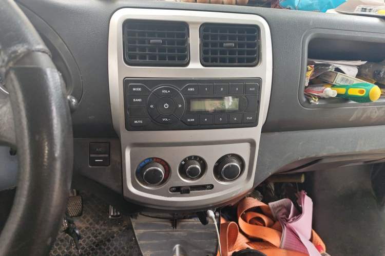 Used CHANGAN KAICHENG Star 9 2015 1.5L Base Version 4G15S Audio And AC Panel