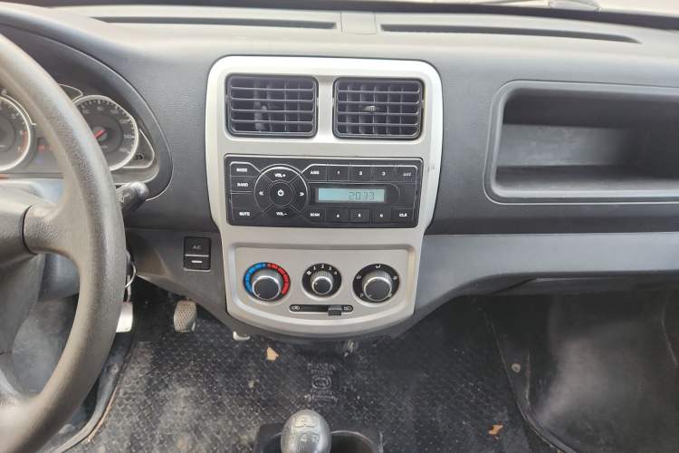 Used CHANGAN KAICHENG Star 9 2015 1.5L Base Version 4G15S Audio And AC Panel