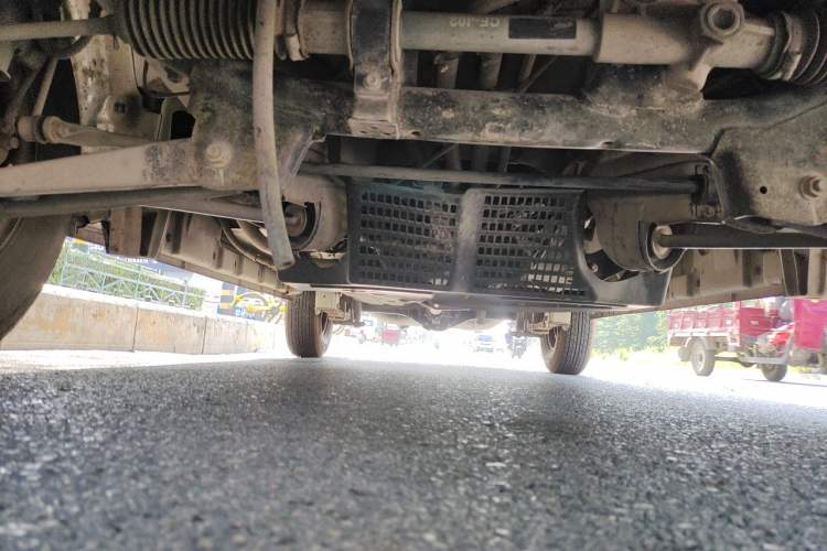 Used CHANGAN KAICHENG Star 9 2015 1.5L CNG Base Version 4G15S Chassis Front