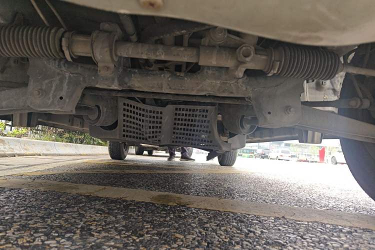 Used CHANGAN KAICHENG Star 9 2015 1.5L CNG Base Version 4G15S Chassis Front