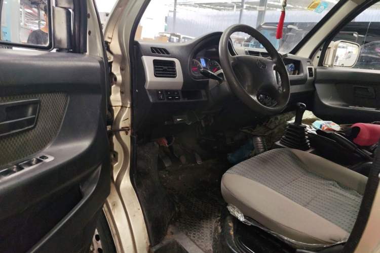Used CHANGAN KAICHENG Star 9 2015 1.5L Base Version 4G15S Driver Seat