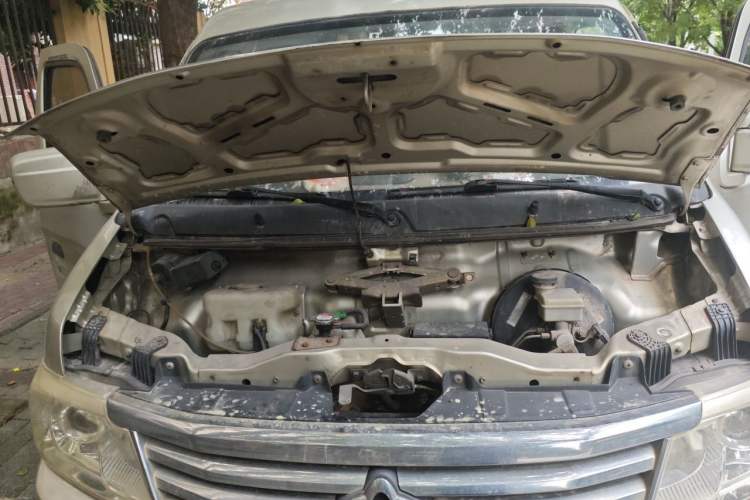 Used CHANGAN KAICHENG Star 9 2015 1.5L Base Version 4G15S Engine Bay