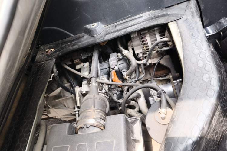 Used CHANGAN KAICHENG Star 9 2015 1.5L Base Version 4G15S Engine Bay