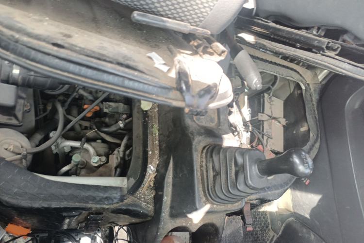Used CHANGAN KAICHENG Star 9 2015 1.5L Base Version 4G15S Engine Bay