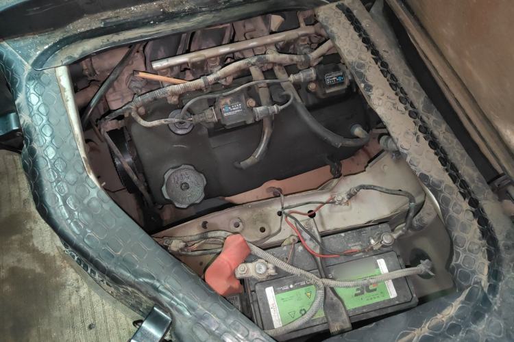 Used CHANGAN KAICHENG Star 9 2015 1.5L Base Version 4G15S Engine Bay