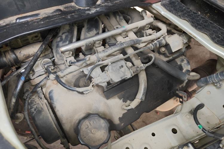 Used CHANGAN KAICHENG Star 9 2015 1.5L Base Version 4G15S Engine Bay