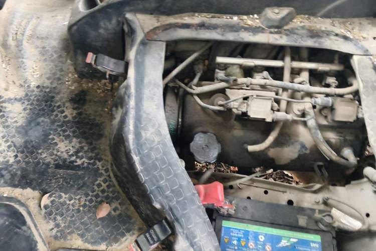 Used CHANGAN KAICHENG Star 9 2015 1.5L Base Version 4G15S Engine Bay Right