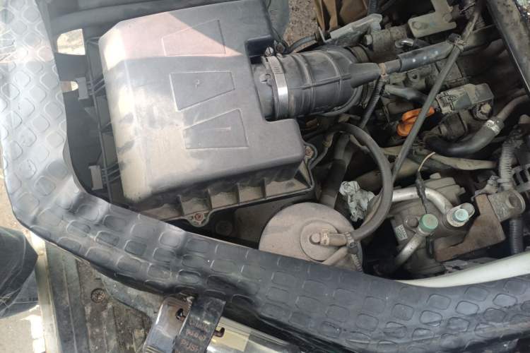 Used CHANGAN KAICHENG Star 9 2015 1.5L Base Version 4G15S Engine Bay Right