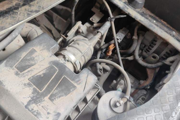 Used CHANGAN KAICHENG Star 9 2015 1.5L Base Version 4G15S Engine Bay Right