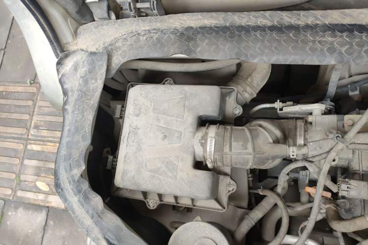 Used CHANGAN KAICHENG Star 9 2015 1.5L Base Version 4G15S Engine Bay Right