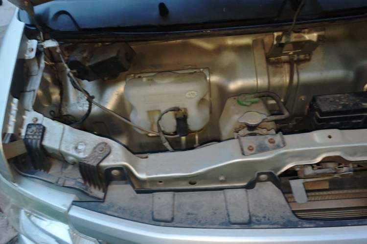 Used CHANGAN KAICHENG Star 9 2015 1.5L CNG Base Version 4G15S Engine Bay Right