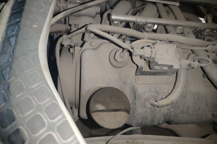 Used CHANGAN KAICHENG Star 9 2015 1.5L Base Version 4G15S Engine Bay Right
