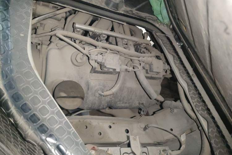 Used CHANGAN KAICHENG Star 9 2015 1.5L Base Version 4G15S Engine Bay