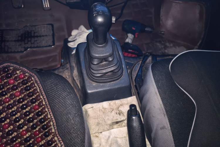Used CHANGAN KAICHENG Star 9 2015 1.5L Base Version 4G15S Gear Lever