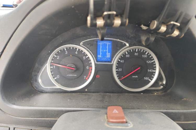 Used CHANGAN KAICHENG Star 9 2015 1.5L Base Version 4G15S Instrument Cluster