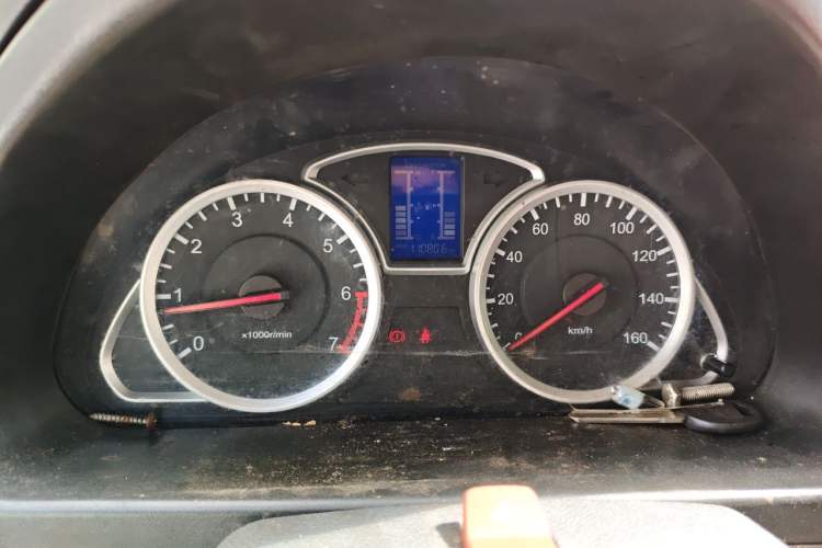 Used CHANGAN KAICHENG Star 9 2015 1.5L Base Version 4G15S Instrument Cluster