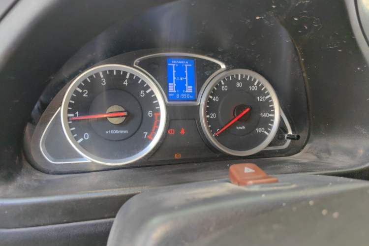 Used CHANGAN KAICHENG Star 9 2015 1.5L Base Version 4G15S Instrument Cluster