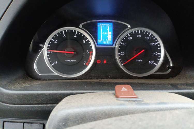 Used CHANGAN KAICHENG Star 9 2015 1.5L Base Version 4G15S Instrument Cluster