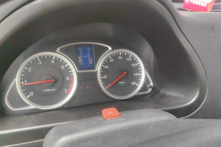 Used CHANGAN KAICHENG Star 9 2015 1.5L Base Version 4G15S Instrument Cluster