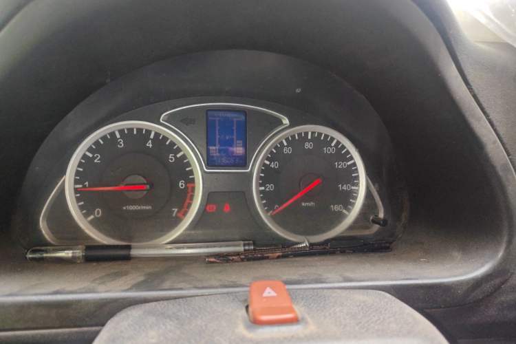 Used CHANGAN KAICHENG Star 9 2015 1.5L Base Version 4G15S Instrument Cluster