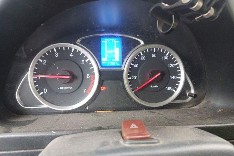 Used CHANGAN KAICHENG Star 9 2015 1.5L Base Version 4G15S Instrument Cluster