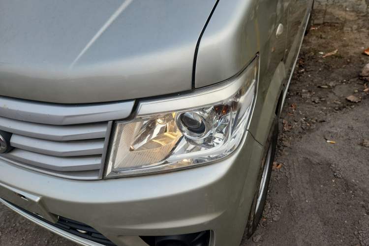 Used CHANGAN KAICHENG Star 9 2015 1.5L Base Version 4G15S Left Front Headlight