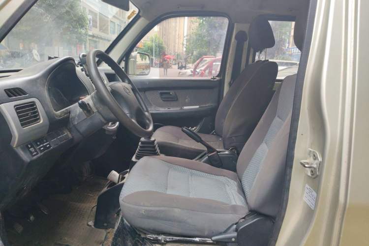Used CHANGAN KAICHENG Star 9 2015 1.5L Standard 4G15S Left Front Seat
