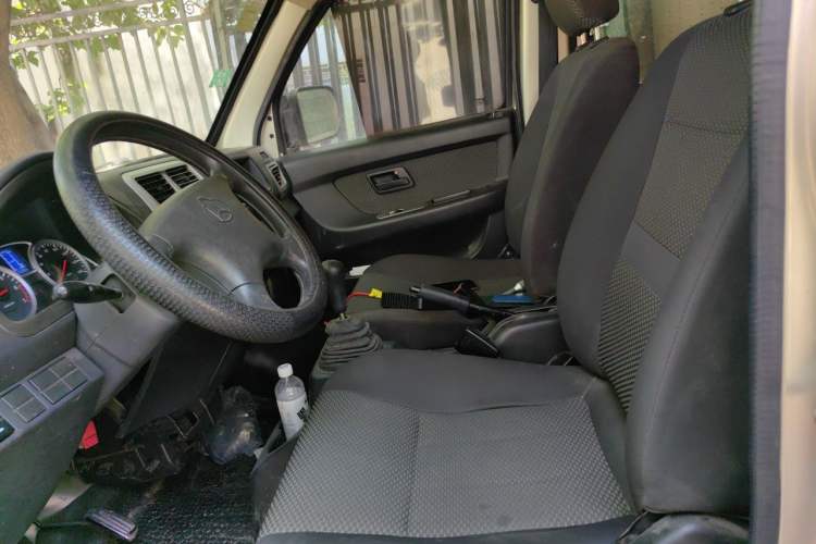 Used CHANGAN KAICHENG Star 9 2015 1.5L Base Version 4G15S Left Front Seat