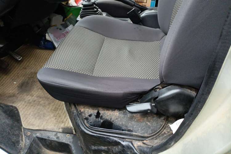 Used CHANGAN KAICHENG Star 9 2015 1.5L Base Version 4G15S Left Front Seat