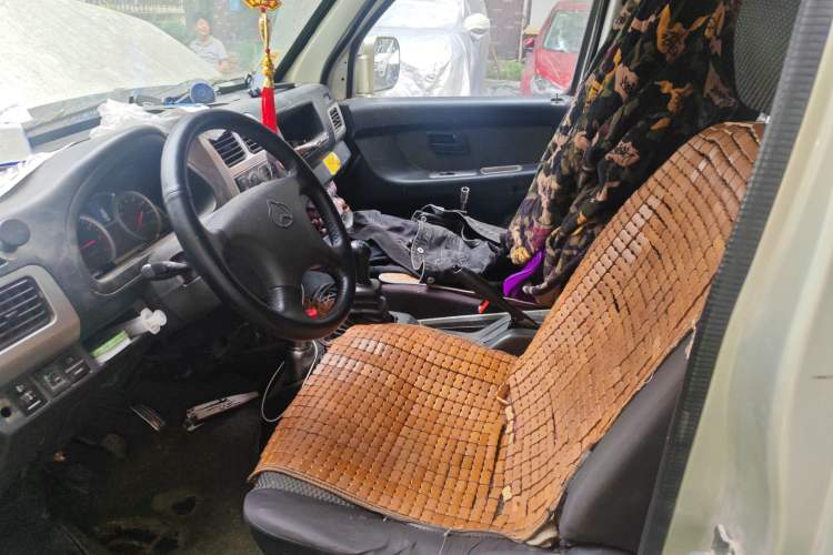 Used CHANGAN KAICHENG Star 9 2015 1.5L Base Version 4G15S Left Front Seat