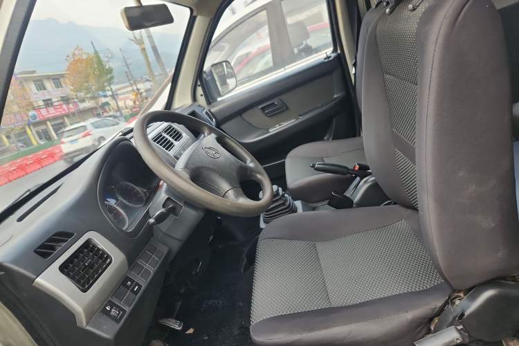 Used CHANGAN KAICHENG Star 9 2015 1.5L Base Version 4G15S Left Front Seat