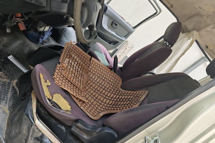 Used CHANGAN KAICHENG Star 9 2015 1.5L Base Version 4G15S Left Front Seat