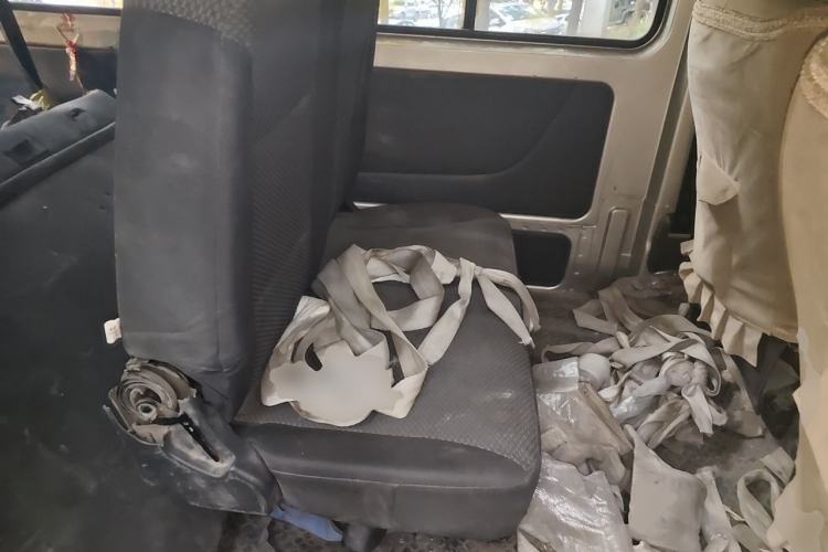 Used CHANGAN KAICHENG Star 9 2015 1.5L Base Version 4G15S Left Rear Seat