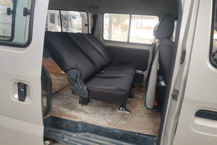 Used CHANGAN KAICHENG Star 9 2015 1.5L Base Version 4G15S Left Rear Seat