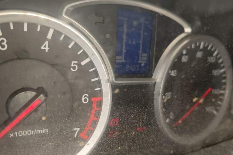 Used CHANGAN KAICHENG Star 9 2015 1.5L Base Version 4G15S Odometer Close Up