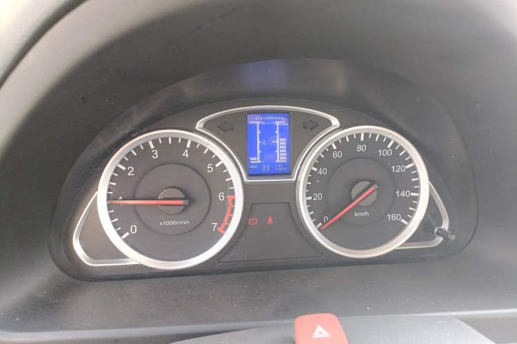 Used CHANGAN KAICHENG Star 9 2015 1.5L Base Version 4G15S Odometer Close Up