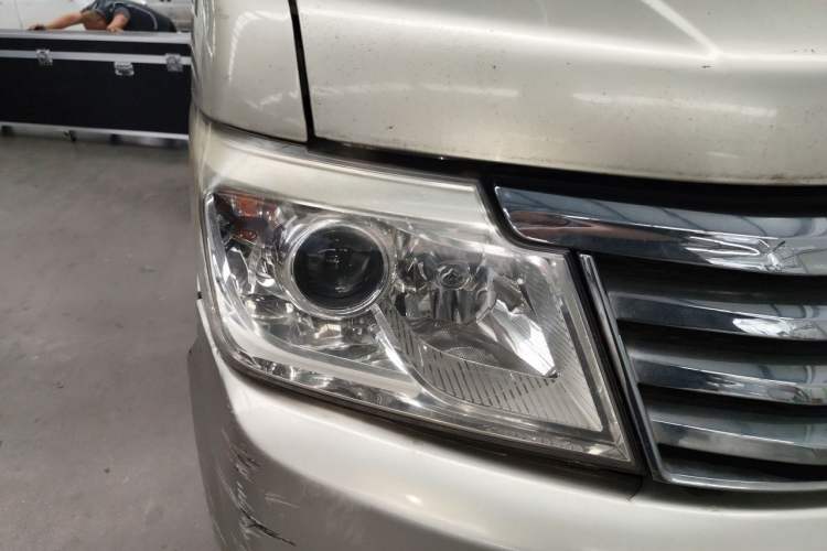 Used CHANGAN KAICHENG Star 9 2015 1.5L Base Version 4G15S Right Front Headlight