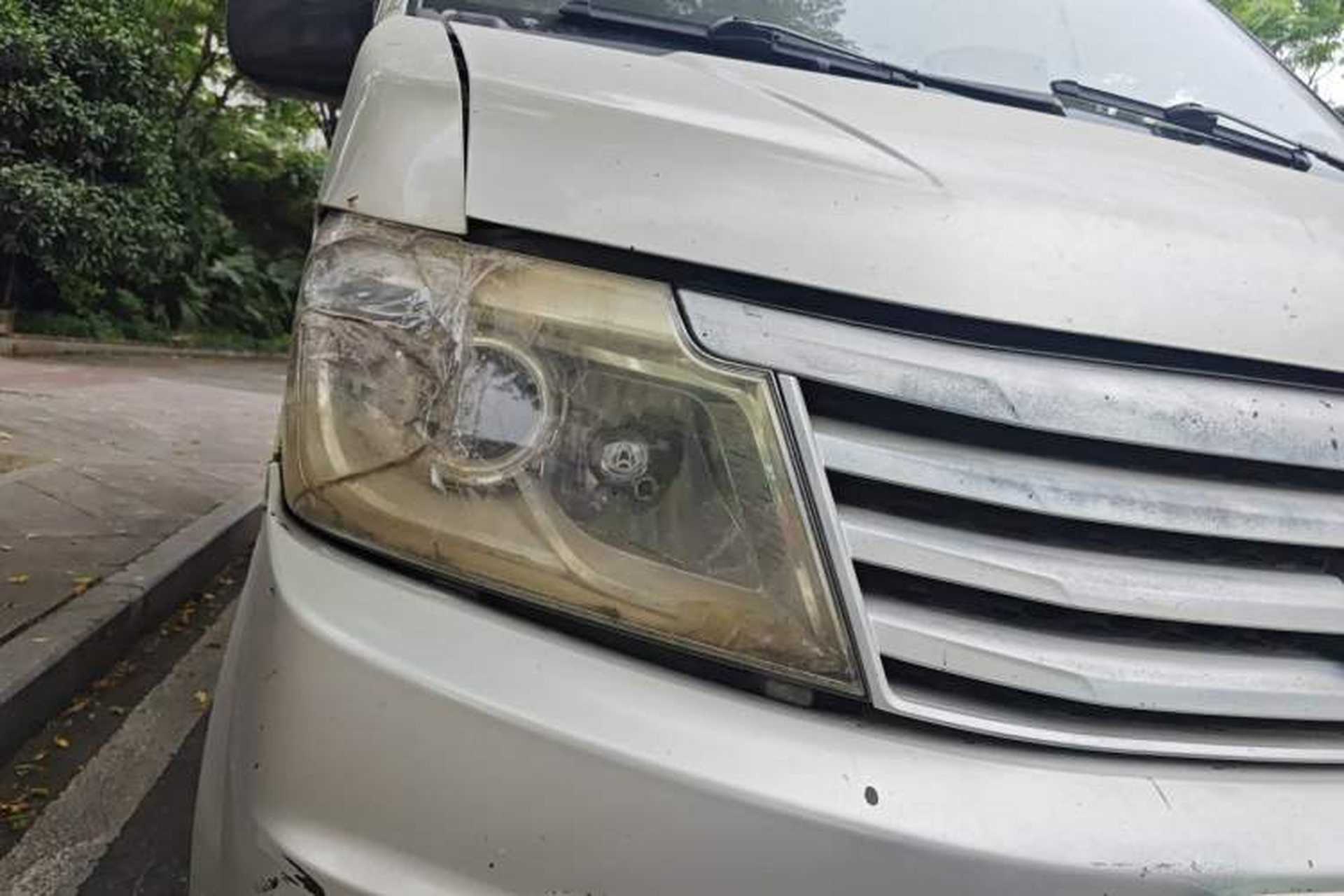 Used CHANGAN KAICHENG Star 9 2015 1.5L Base Version 4G15S Right Front Headlight