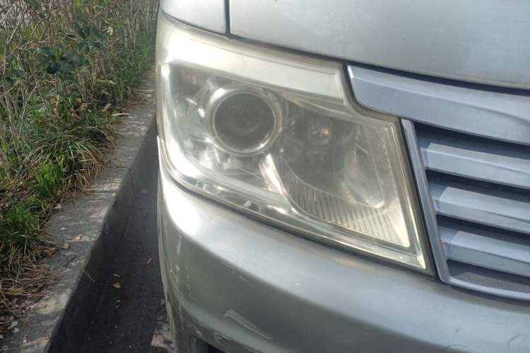 Used CHANGAN KAICHENG Star 9 2015 1.5L Base Version 4G15S Right Front Headlight