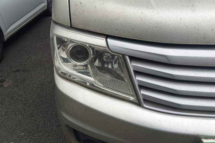 Used CHANGAN KAICHENG Star 9 2015 1.5L Base Version 4G15S Right Front Headlight