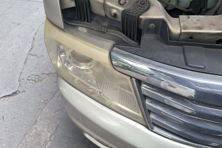 Used CHANGAN KAICHENG Star 9 2015 1.5L Base Version 4G15S Right Front Headlight