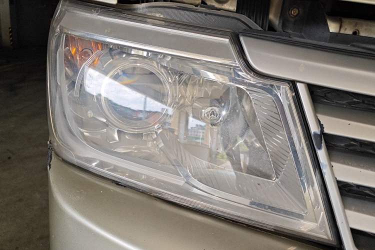 Used CHANGAN KAICHENG Star 9 2015 1.5L Base Version 4G15S Right Front Headlight