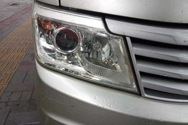 Used CHANGAN KAICHENG Star 9 2015 1.5L Base Version 4G15S Right Front Headlight