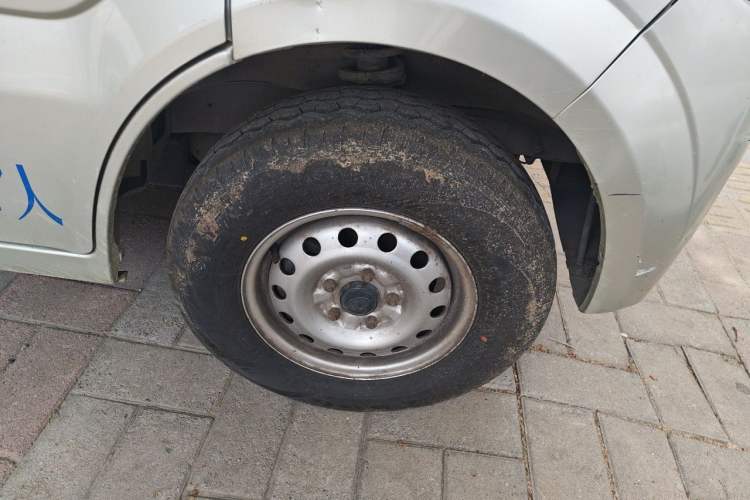 Used CHANGAN KAICHENG Star 9 2015 1.5L Base Version 4G15S Right Front Wheel Hub